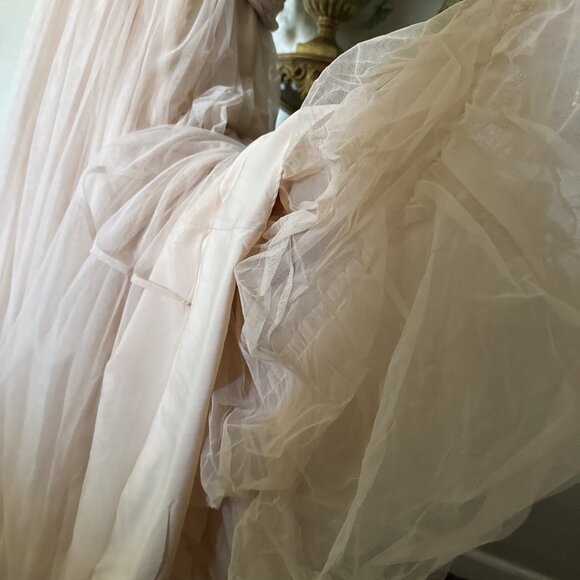 Pink Formal Dress Long Off The Shoulders Ballgown Flowy Tulle Women’s Size 12 - Picture 9 of 14